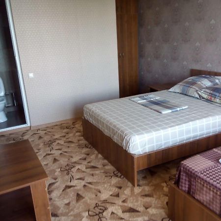 Alsar Hotel Alakhadze Bagian luar foto