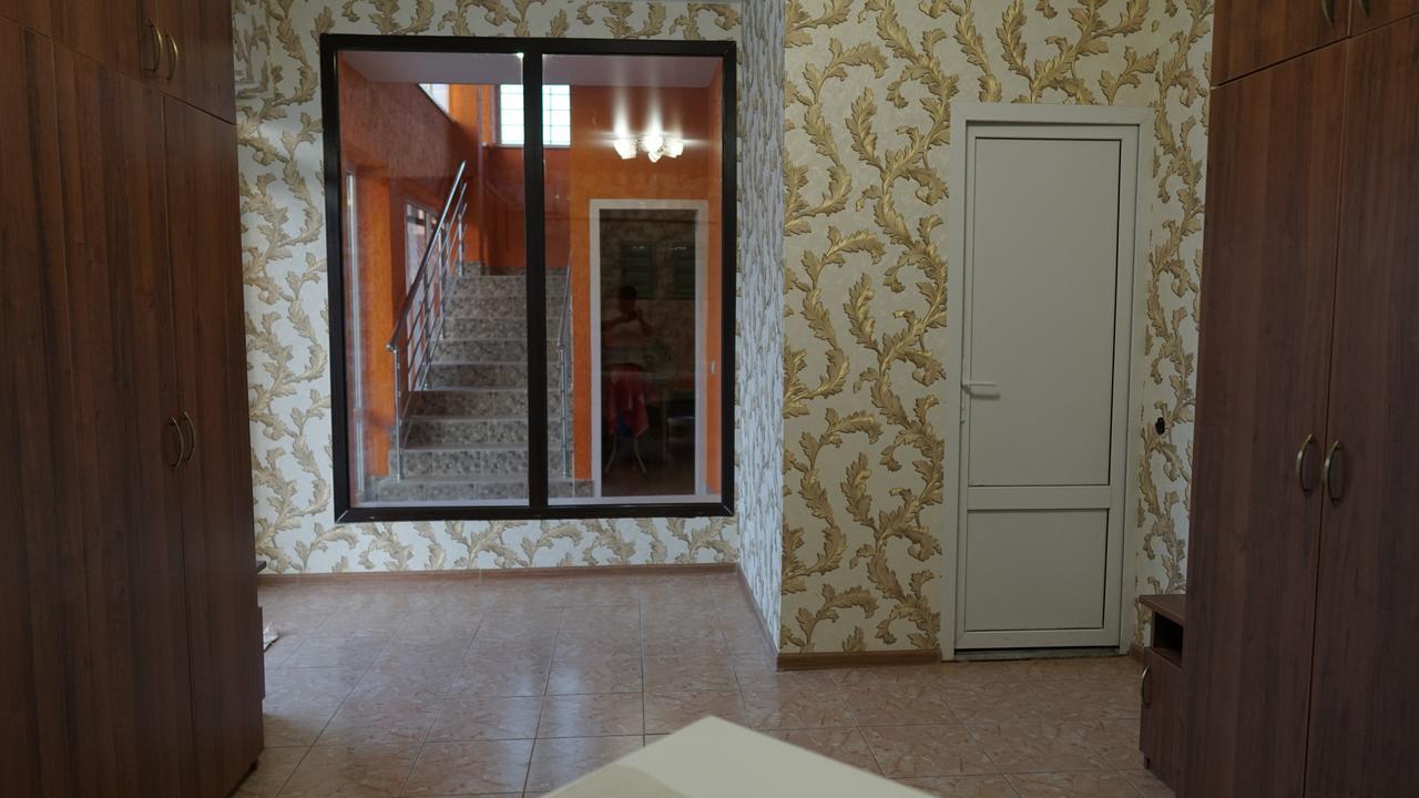 Alsar Hotel Alakhadze Bagian luar foto