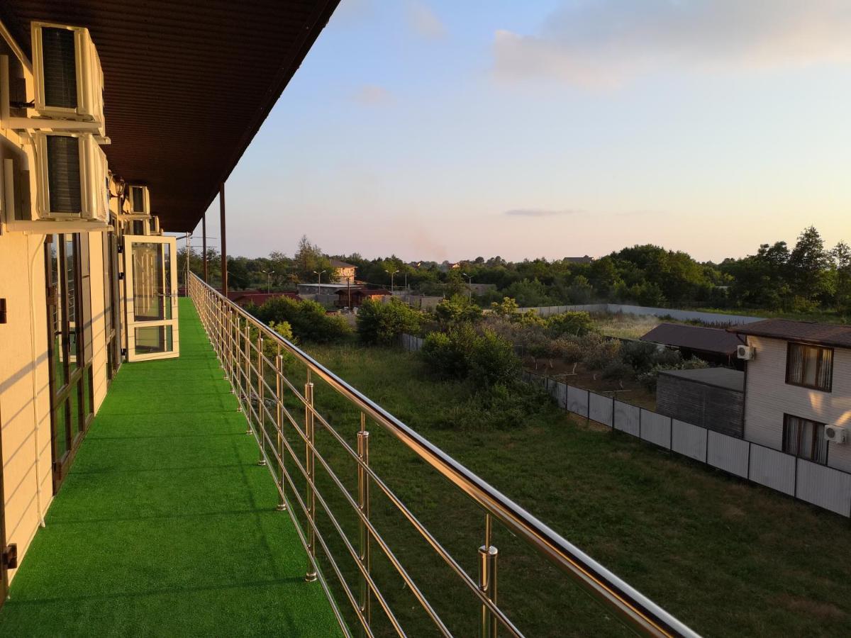 Alsar Hotel Alakhadze Bagian luar foto